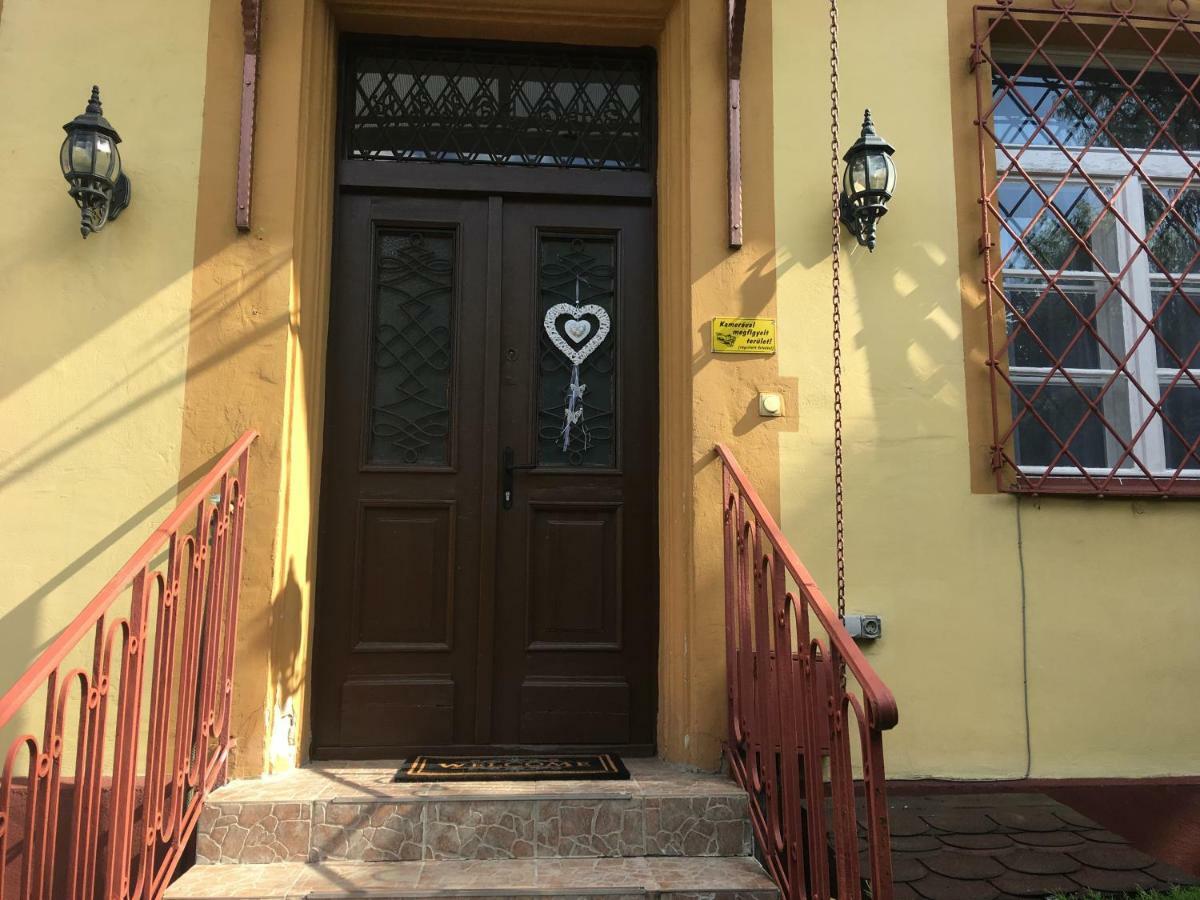Apartmán Katus Apartman Eger Exteriér fotografie