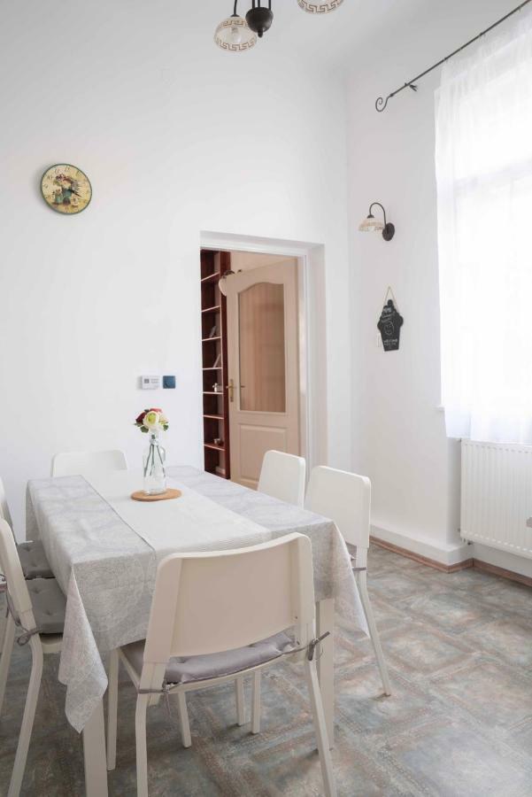 Apartmán Katus Apartman Eger Exteriér fotografie